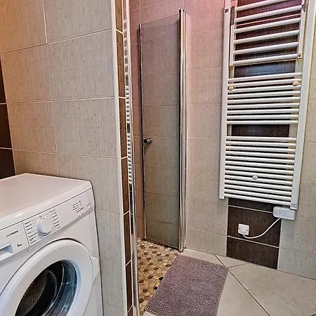 Les De Combalat Piscine Couverte A Proximite De Peaugres Apartment