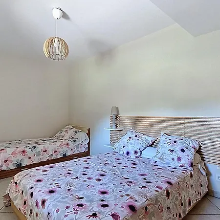 Apartment Les De Combalat Piscine Couverte A Proximite De Peaugres Félines